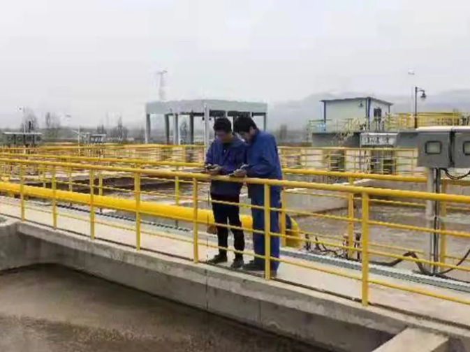 “国庆假日我在岗”——坚守一线岗位 做好本职工作(图2) “国庆假日我在岗”——坚守一线岗位 做好本职工作(图2)